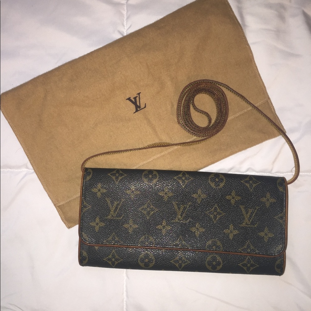 Louis Vuitton pochette GM twin cross body/clutch